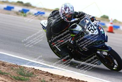 media/Apr-30-2023-CRA (Sun) [[020fcf5d43]]/Race 14-400 Expert-Amateur Superbike/